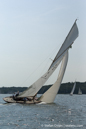 8 metre H-4 Sposa
